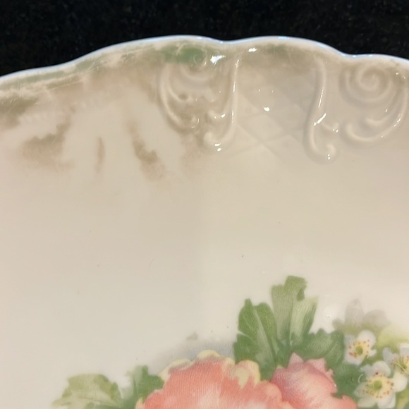 Vintage Shabby Chic Hand Painted Flowers on Handled Plate - Picture 5 of 9